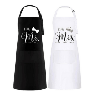 Mr & Mrs Apron Set