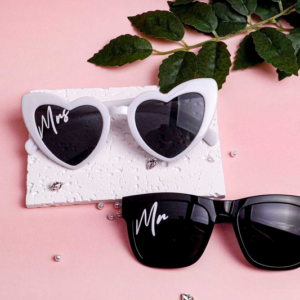 Mr & Mrs Sunglasses Set